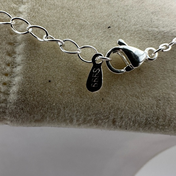 Dangling Silver Flower Necklace - Picture 8 of 8